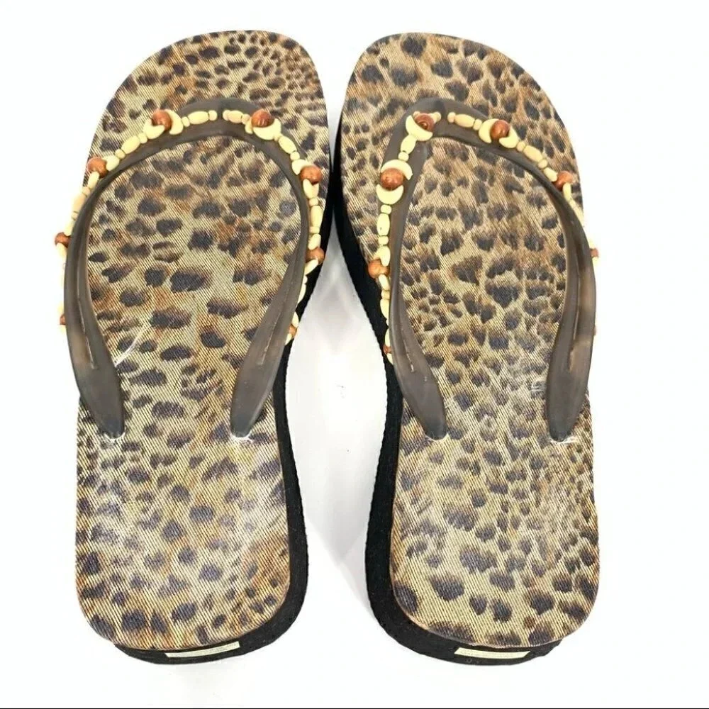 coconut girl sandals L 9-10 cheetah chunky platform flip flops 80s vintage y2k